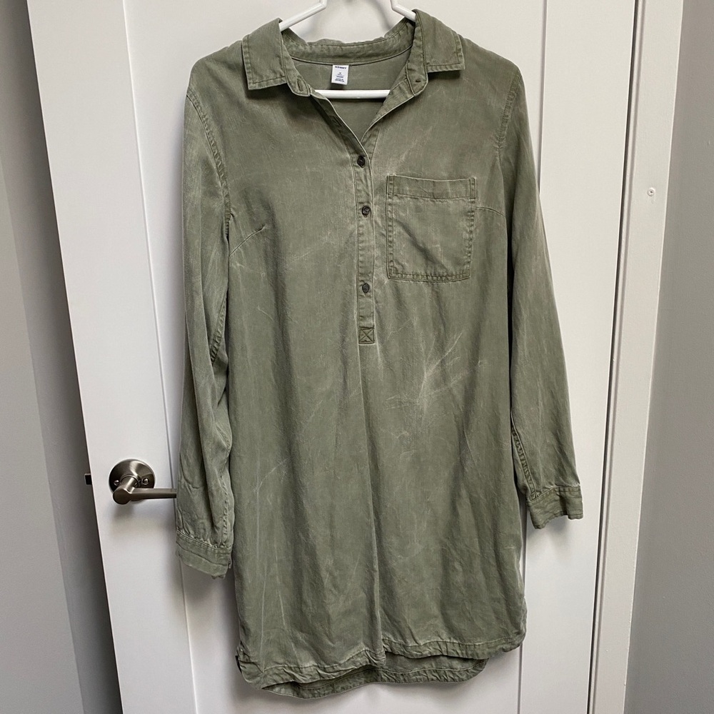 Button-down shirt dress